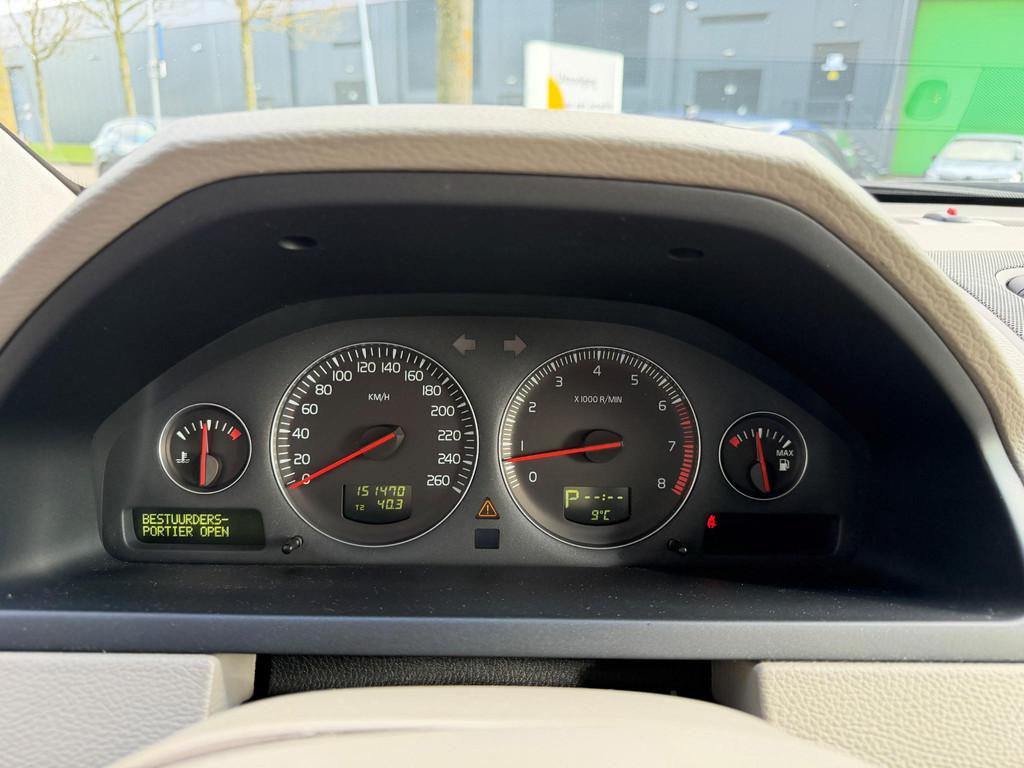 Volvo XC90 4.4 V8 315 Executive 7p AUTOMAAT / TREKHAAK / PAN, Euro 5, Gebruikt, 8 cilinders, 138 €/maand