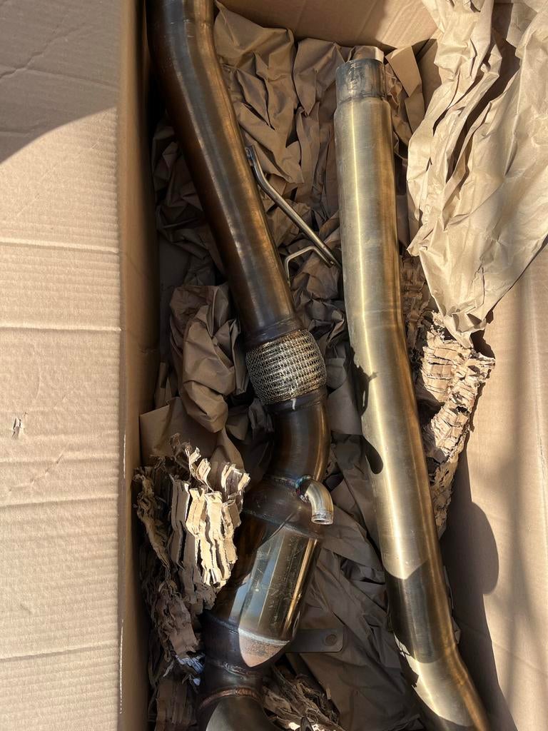 Downpipe met 200 cells racekat voor Audi TT MK3 2.0 TFSI, Ophalen of Verzenden, Gebruikt, Audi