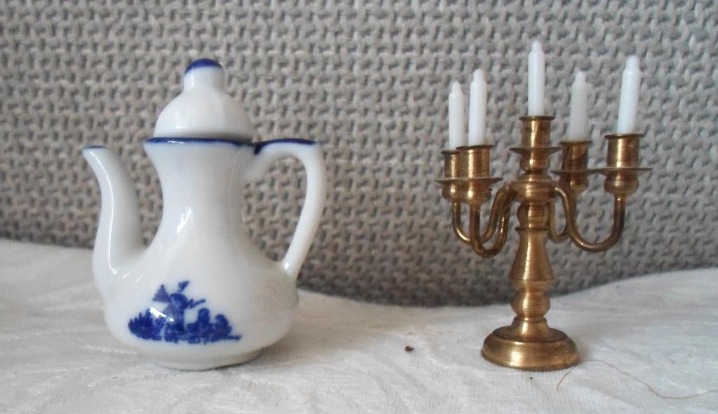 Delfts blauw koffiekannetje en koperen kandelaar, Ophalen of Verzenden, Zo goed als nieuw, Gebruiksvoorwerp