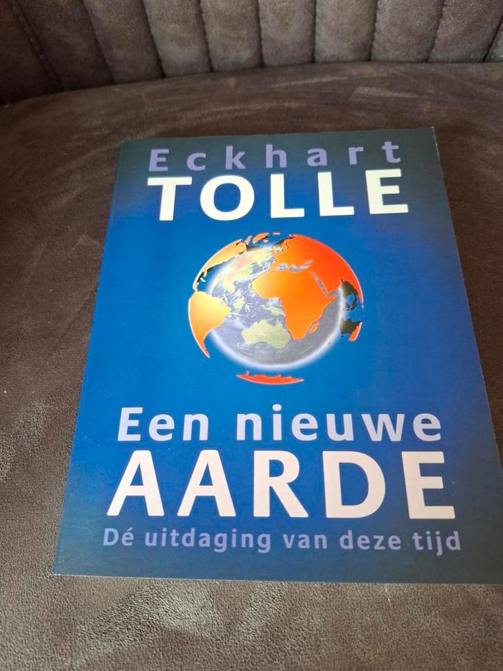Eckhart Tolle - Een nieuwe aarde: De uitdaging van deze tijd, Boeken, Esoterie en Spiritualiteit, Zo goed als nieuw, Achtergrond en Informatie