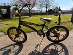 BMX Spirit fiets zwart met goudkleurige velgen, Ophalen, Gebruikt, Staal, 20 tot 24 inch