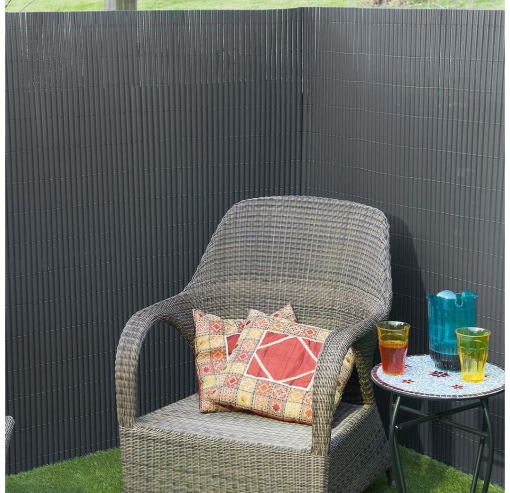 Tuinscherm, Kunststof, 100 tot 150 cm, Ophalen of Verzenden, Zo goed als nieuw