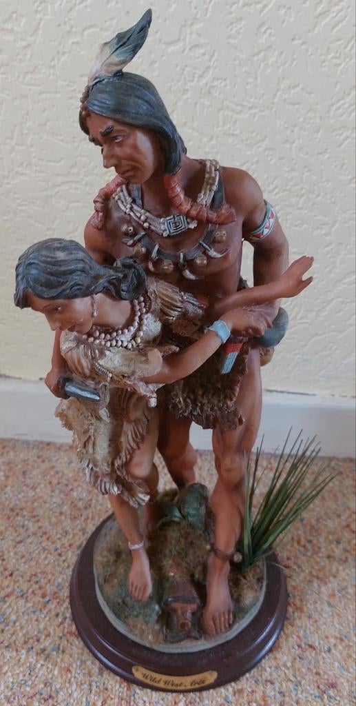 Wild West Arts Beeldje Indiaan en Indiaanse 32 cm, Verzamelen, Ophalen of Verzenden