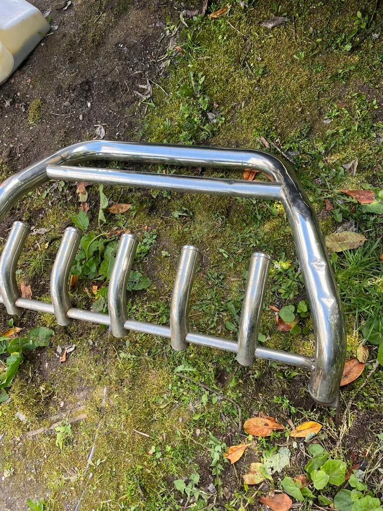 Bullbar pushbar t4 t5 t6 vito vivaro sprinter crafter jummpy, Ophalen