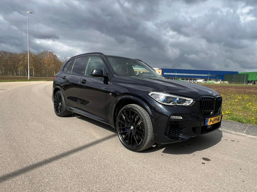 BMW X5 Xdrive40i 340pk Aut 2019 Zwart Full Option!, Automaat, Leder, Vierwielaandrijving, Particulier