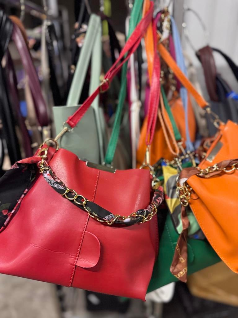 Partij damestassen - Diverse kleuren en modellen, Ophalen, Nieuw, Overige kleuren, Handtas