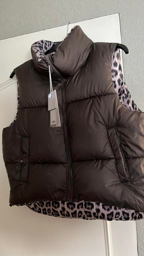 Nieuwe bruine dames bodywarmer, Kleding | Dames, Bodywarmers, Ophalen of Verzenden, Nieuw, Maat 46/48 (XL) of groter, Bruin