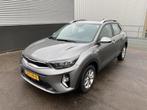 Kia Stonic 1.0 T-GDi MHEV DynamicLine Navigatie, Apple CarPl, Auto's, Kia, Voorwielaandrijving, Euro 6, Origineel Nederlands, Handgeschakeld