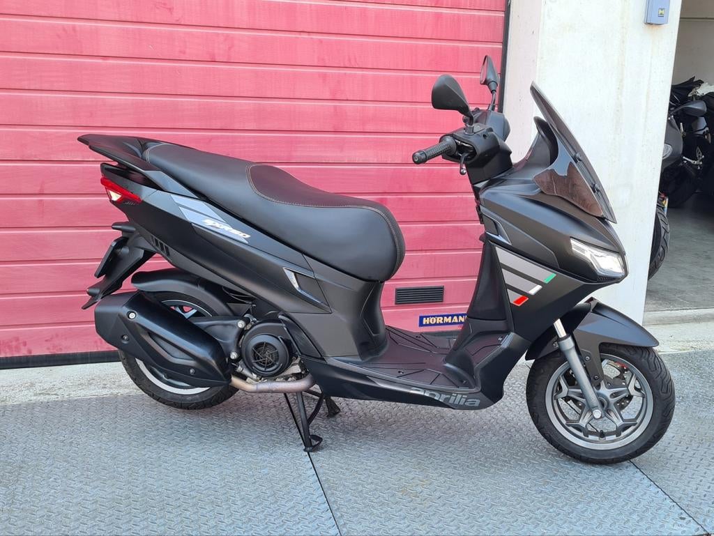 Aprilia SXR50 e5 4t scooter Iget Paiggio sr50 sr 50 brom zip, Fietsen en Brommers, Scooters | Aprilia, Overige modellen, Maximaal 45 km/u