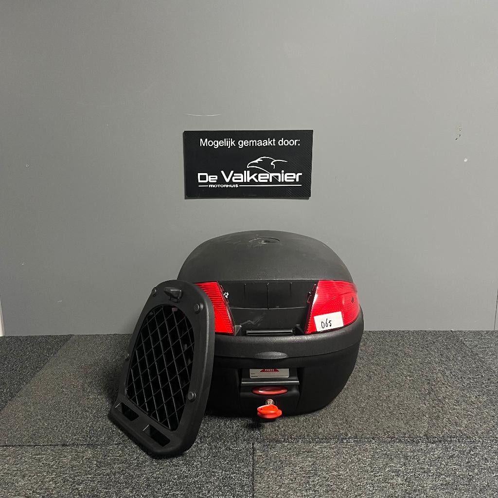 GIVI Topkoffer + adapterplaat, Motoren, Ophalen of Verzenden, Gebruikt