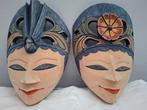 2 originele handgesneden maskers uit Indonesië, Java, Antiek en Kunst, Kunst | Niet-Westerse kunst, Ophalen of Verzenden
