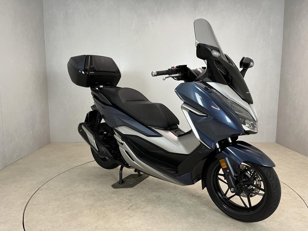Honda NSS 300 FORZA ABS (bj 2020), Motoren, Motoren | Honda, Cco@honda-eu.com, Scooter, Stroombaan 4
1181 VX  Amstelveen, Honda Motor Europe Ltd
