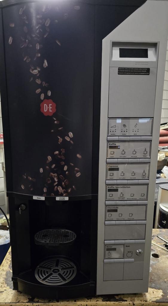 Koffiemachine van Douwe Egberts Gallery 210 instant, Niet ingevuld, Koffiemachine, Zo goed als nieuw, Niet ingevuld