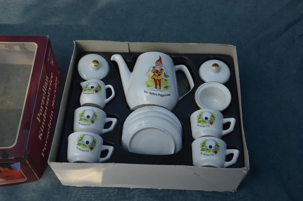 Vintage porseleinen Van Nelle kinderserviesje ‘ Piggelmee, Ophalen of Verzenden