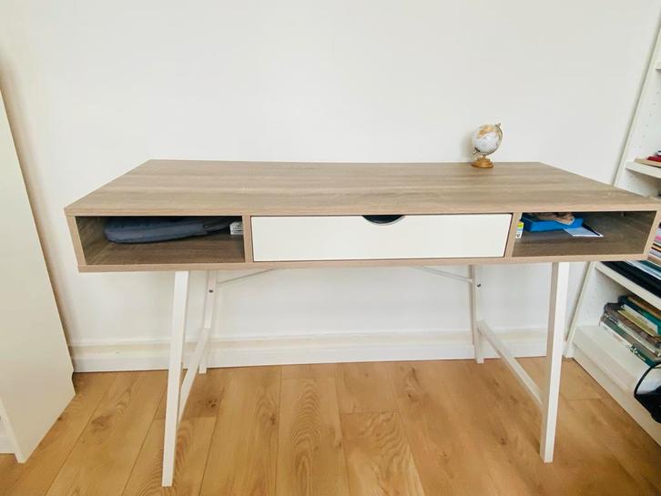 Bureau met lade en bureaustoel, Huis en Inrichting, Bureaus, Zo goed als nieuw, Bureau, In hoogte verstelbaar, Ophalen