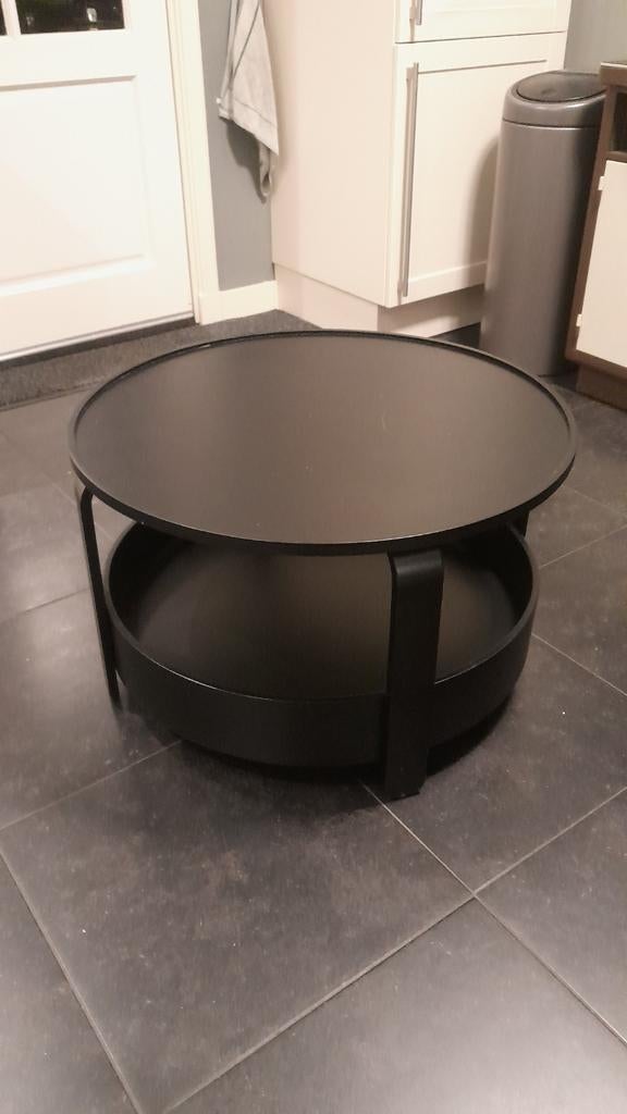 Zwarte ronde salontafel met opbergruimte, Ophalen