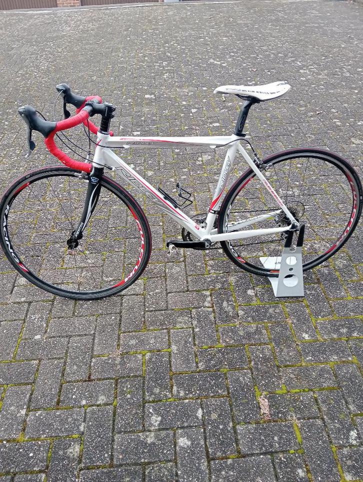 Nette Ridley racefiets met Shimano 105, Fietsen en Brommers, Fietsen | Racefietsen, Gebruikt, Dames, Overige merken, Meer dan 20 versnellingen