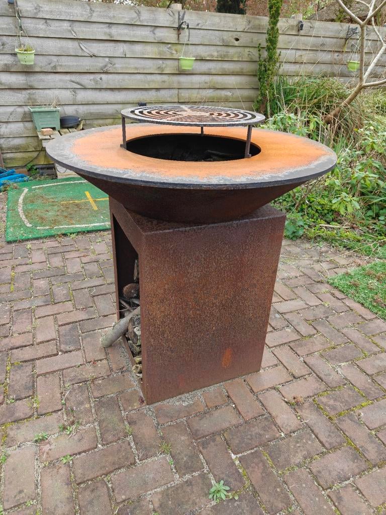Weber barbecue en vuurschaal met grill, Ophalen of Verzenden