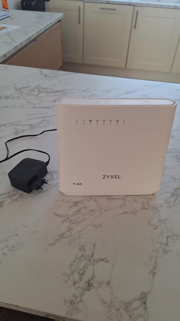 Zyxel T50 Router - Draadloze Internet Router, Computers en Software, Routers en Modems, Gebruikt, Router, Ophalen of Verzenden