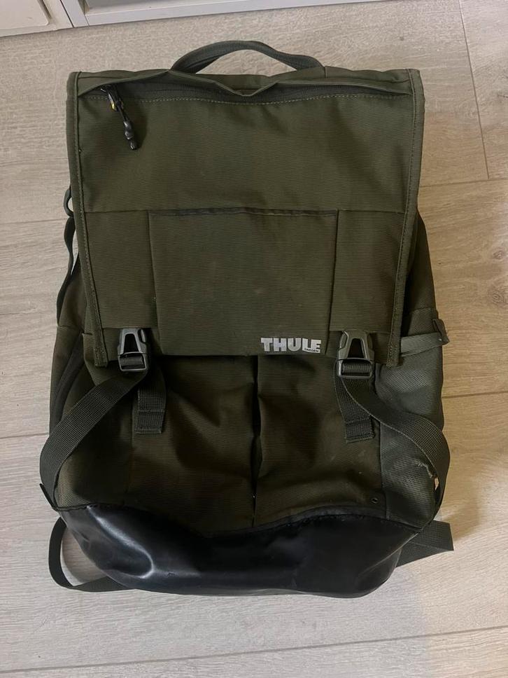 Thule Paramount Laptop Flapover Backpack 29l, Computers en Software, Laptoptassen, Gebruikt, Rugzak, 16 inch, Ophalen