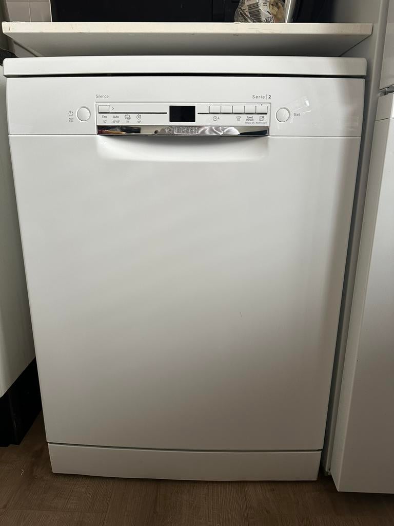 Bosch Vaatwasser (vrijstaand), Witgoed en Apparatuur, Vaatwasmachines, Ophalen, Zo goed als nieuw, Vrijstaand, 85 tot 90 cm