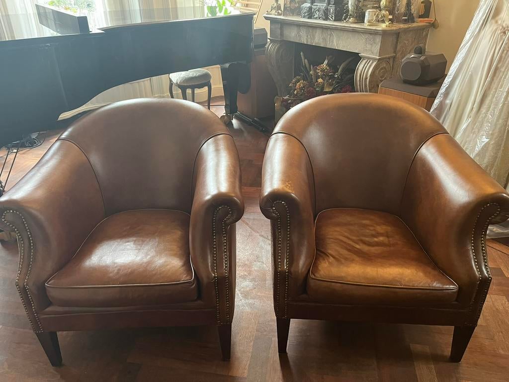 2x Originele Chesterfield Clubfauteuils, Cognac Leer, Set, Huis en Inrichting, Ophalen, Gebruikt, Minder dan 75 cm, Leer