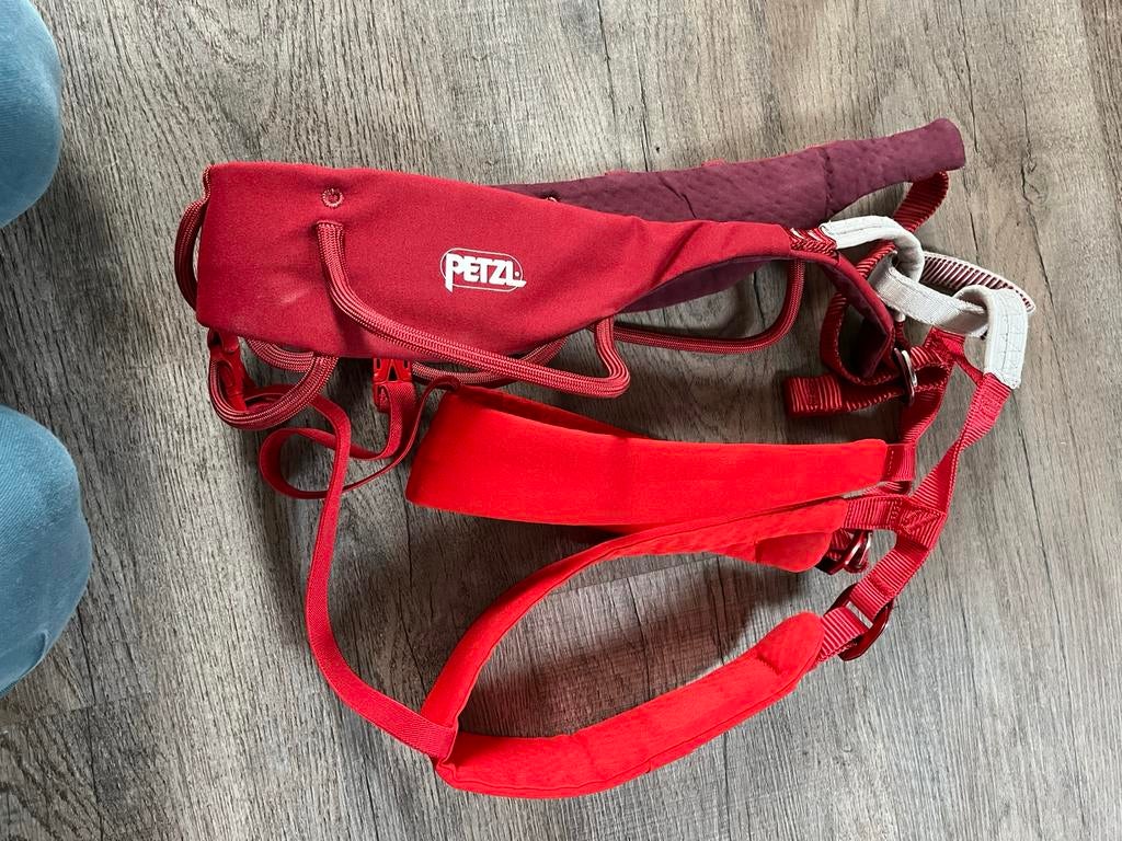 Petzl adjama M klimgordel, Ophalen of Verzenden, Zo goed als nieuw, Klimsport-accessoire