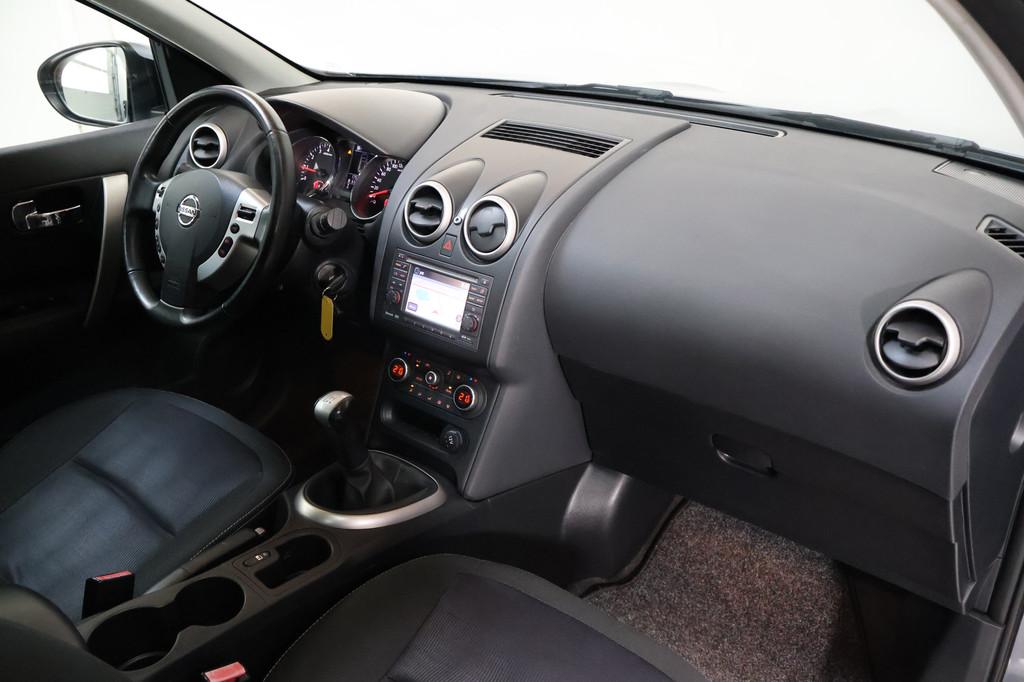 Nissan QASHQAI 1.6 Connect Edition | Trekhaak | Camera | Cru, Voorwielaandrijving, Stof, Gebruikt, 4 cilinders