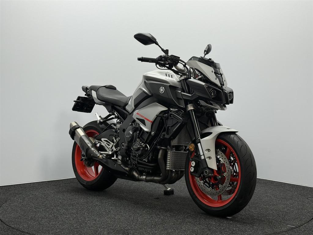 Yamaha MT 10 ABS - foto 3