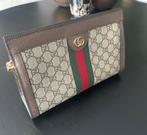 Gucci Ophidia GG Supreme Clutch met Webdetail, Ophalen, Zo goed als nieuw, Bruin, Avondtasje