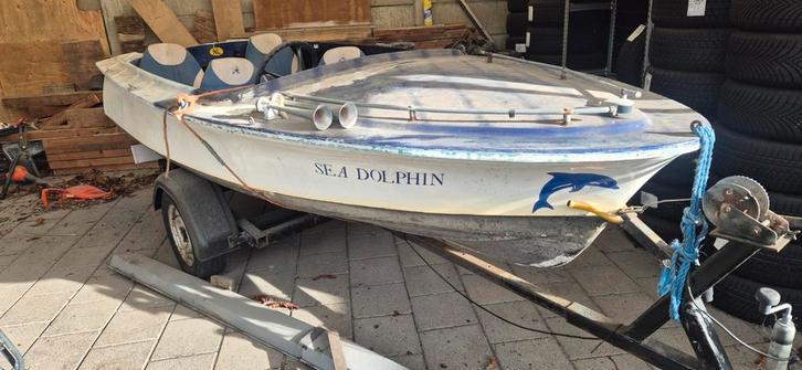 Opknap boot 'Sea Dolphin' - met trailer, Watersport en Boten, Accessoires en Onderhoud, Gebruikt, Ophalen
