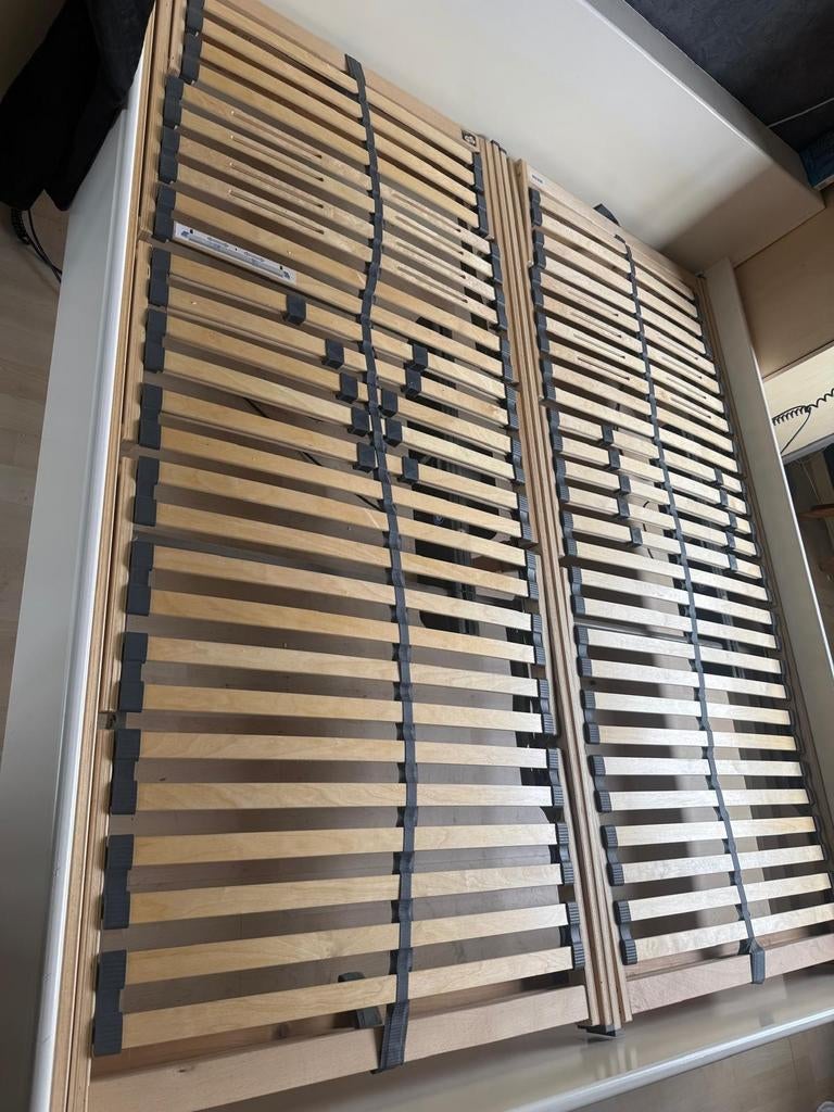 Elektrische verstelbare lattenbodems 2x  90x200, Tweepersoons, Ophalen of Verzenden, Zo goed als nieuw, Bedbodem