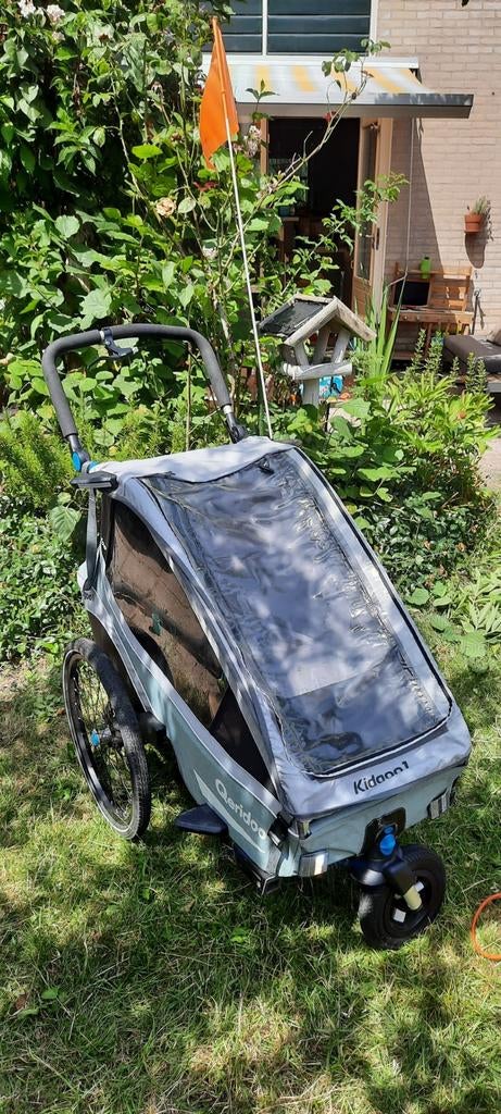 Qeridoo Kidgoo1 fietskar met los peuterzit en joggerwiel, Ophalen, Opvouwbaar, Zo goed als nieuw, Kinderkar