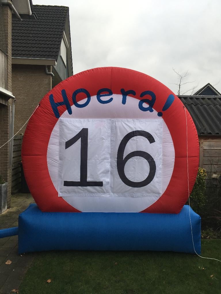 groot opblaasbaar verkeersbord 3 meter hoog en echte borden, Ophalen, Zo goed als nieuw, Abraham of Sarah
