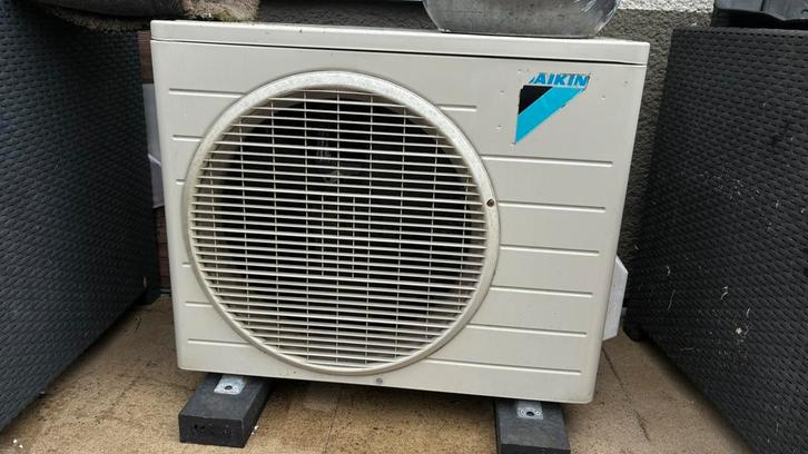 Airco binnen unit koelt en verwarmd metk Daikin, Witgoed en Apparatuur, Airco's, Gebruikt, Wandairco, 100 m³ of groter, 3 snelheden of meer
