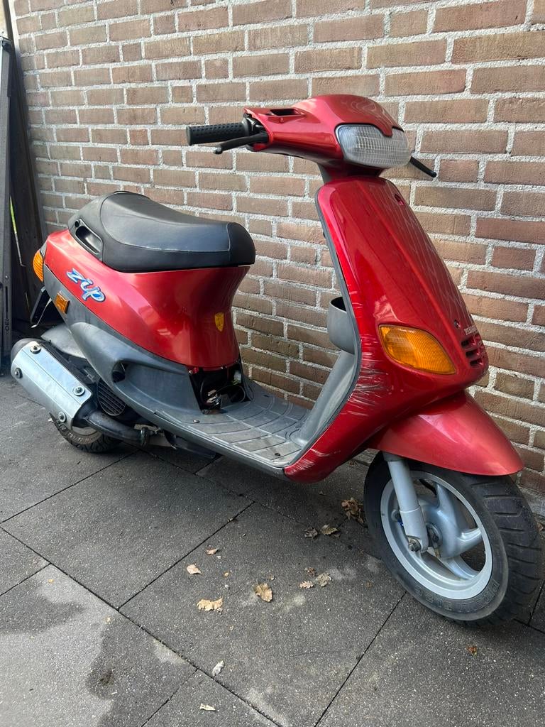 piaggio zip type 125cc raket, Fietsen en Brommers, Scooters | Piaggio, Zo goed als nieuw, Zip, Tweetakt, Ophalen