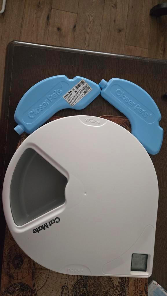 kat

Cat Mate Voerautomaat C500, Dieren en Toebehoren, Kattenvoerbakken en Drinkbakken, Zo goed als nieuw, Automatisch, Ophalen of Verzenden