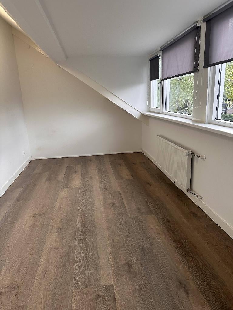 Mooie Luxe kamer puur woongenot midden in het Mooie Zeist!, Huizen en Kamers, Kamers te huur, 20 tot 35 m², Utrecht