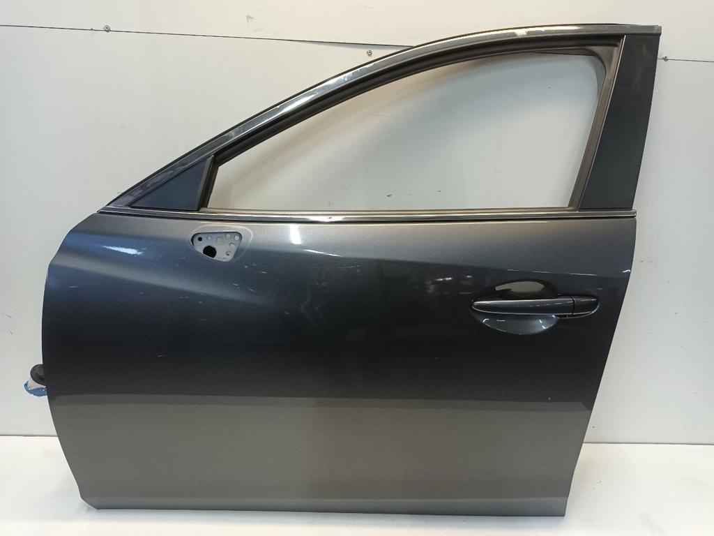 Portier links voor Mazda 6, Auto-onderdelen, Onderdelen@venauto.nl, Van der Ven Autorecycling B.V., Gebruikt, Ettenseweg 76, 4706 PB Roosendaal, The Netherlands