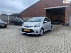 Toyota Aygo 1.0-12V Now, Auto's, Voorwielaandrijving, Euro 5, Stof, Gebruikt