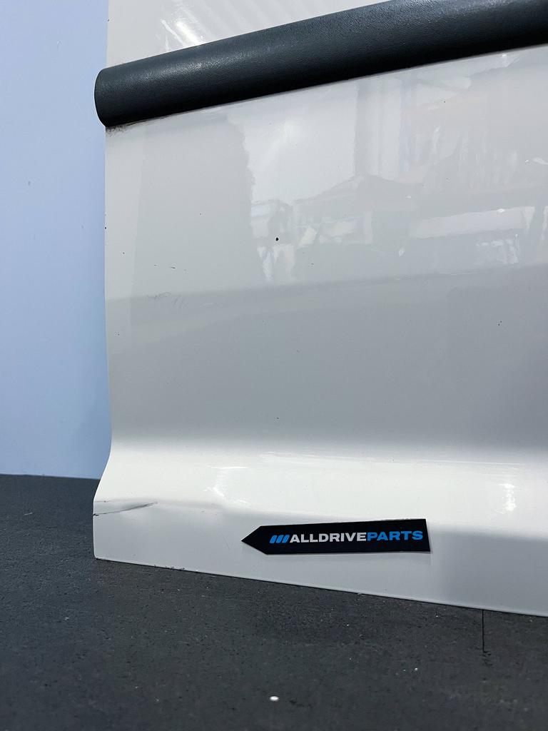 Voorportier rechts VW Volkswagen Caddy wit LB9A 2K0831056B, Auto-onderdelen, Gebruikt, -, Deur, -