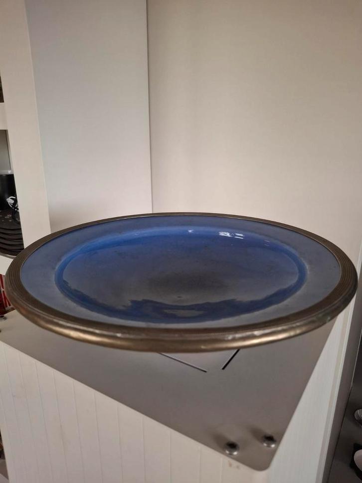 Oude Craquelé Blauwe Schaal met Metalen Rand - 34 cm, Antiek en Kunst, Antiek | Schalen, Ophalen of Verzenden