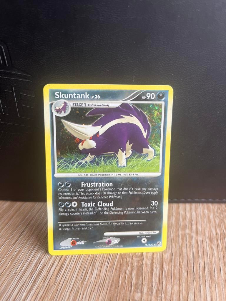 Skuntank lv.36 holo 15/130, Ophalen, Zo goed als nieuw