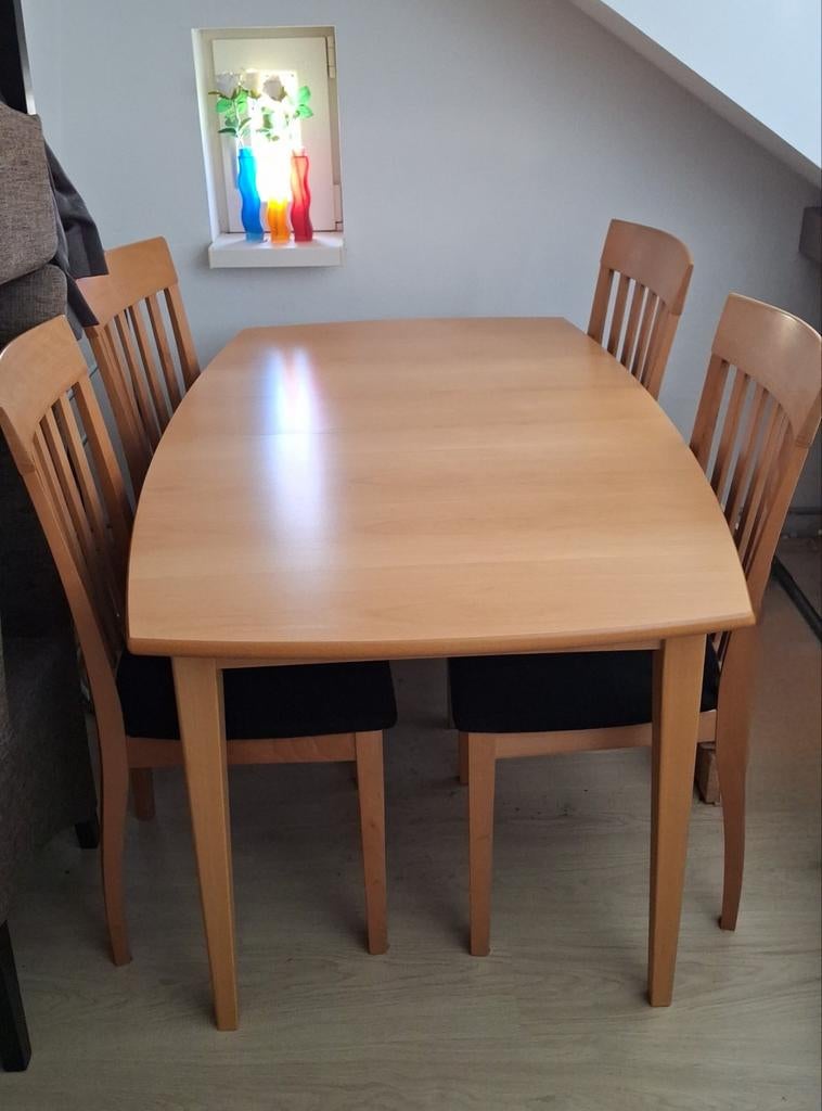 4 persoons eettafel + stoelen (uitbreidbaar naar 6 persoons), Huis en Inrichting, Complete eetkamers, Ophalen, Gebruikt
