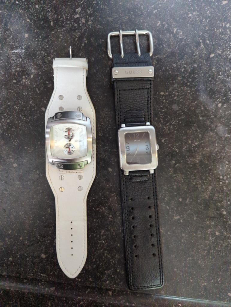 Twee stoere Guess horloges met leren band, Leer, Guess, Polshorloge, Ophalen of Verzenden
