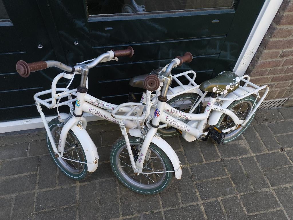 2 x Kinderfietsen, Fietsen en Brommers, Fietsen | Kinderfietsjes, Ophalen, Terugtraprem, Zijwieltjes, Gebruikt