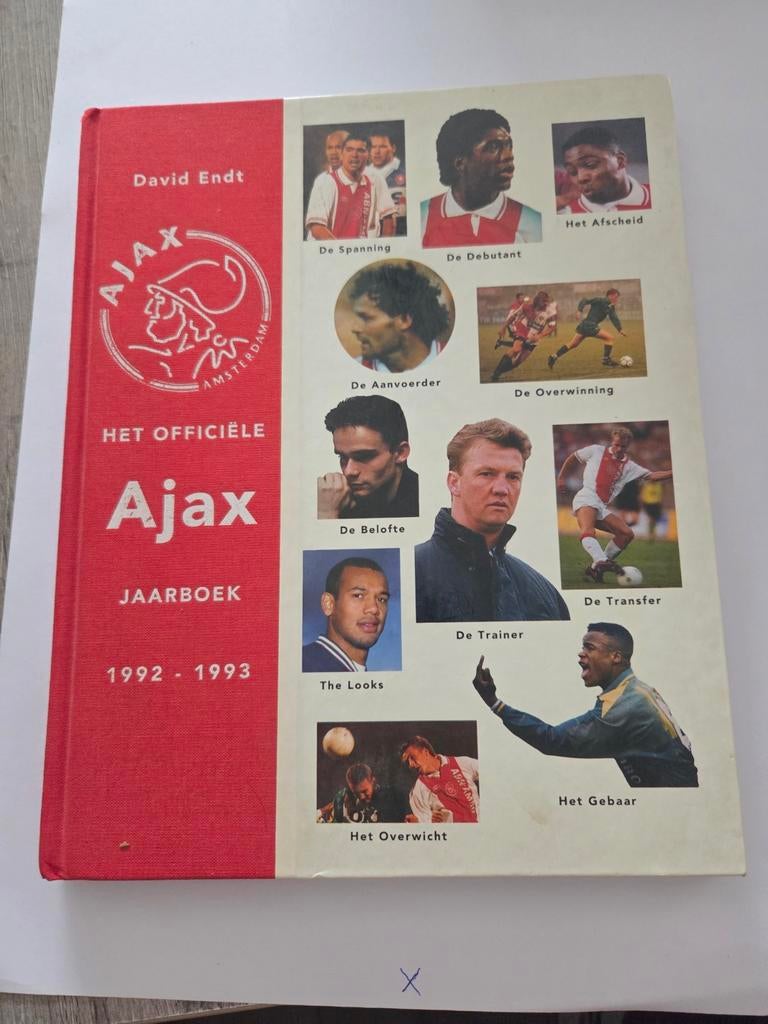 Het Officiële Ajax Jaarboek 1992 - 1993, Ophalen of Verzenden