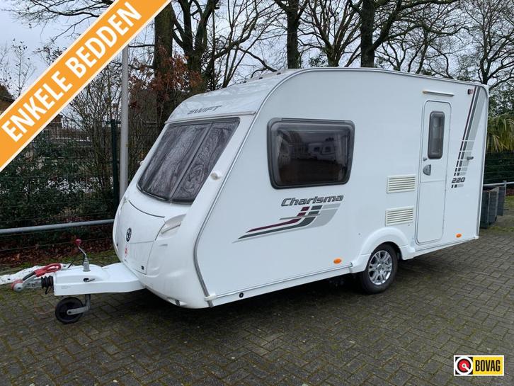 Swift Charisma 220 Mover/Fietsenrek/Tent, Caravans en Kamperen, Caravans, Bedrijf, tot en met 2, 1000 - 1250 kg, Standaardzit