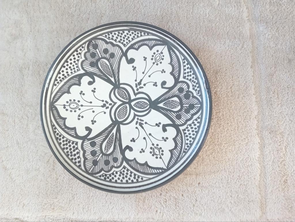 Nieuw handgemaakt aardewerk uit Safi, Marokko (12 stuks), Huis en Inrichting, Keuken | Servies, Nieuw, Overige typen, Overige stijlen