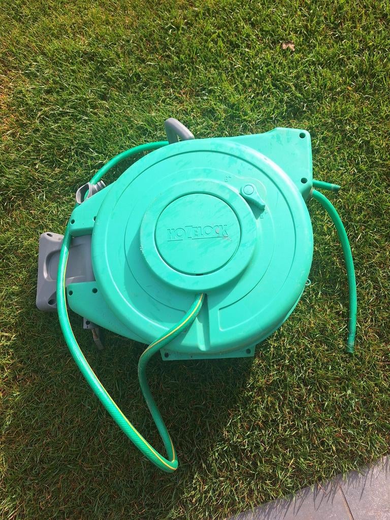 Wandslanghaspel, Ophalen, Tuinslang